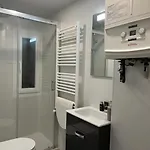 Se3-coqueto Y Funcional En El Centro De Apartment