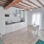 Se3-coqueto Y Funcional En El Centro De Apartment