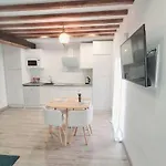 Se3-coqueto Y Funcional En El Centro De Apartment *