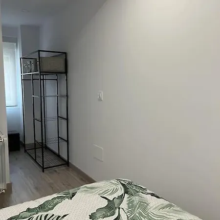 Se3-coqueto Y Funcional En El Centro De * Santander