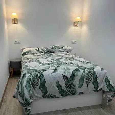 Se3-coqueto Y Funcional En El Centro De *