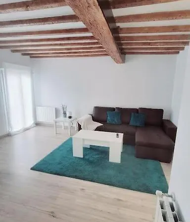 Se3-coqueto Y Funcional En El Centro De סנטנדר